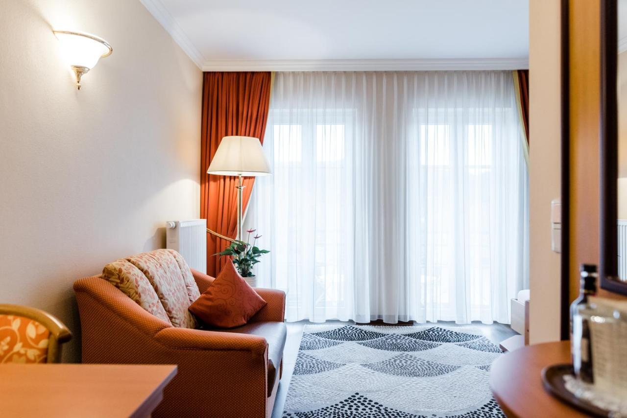 Akzent Hotel Bayerwald-Residenz Neukirchen  Esterno foto