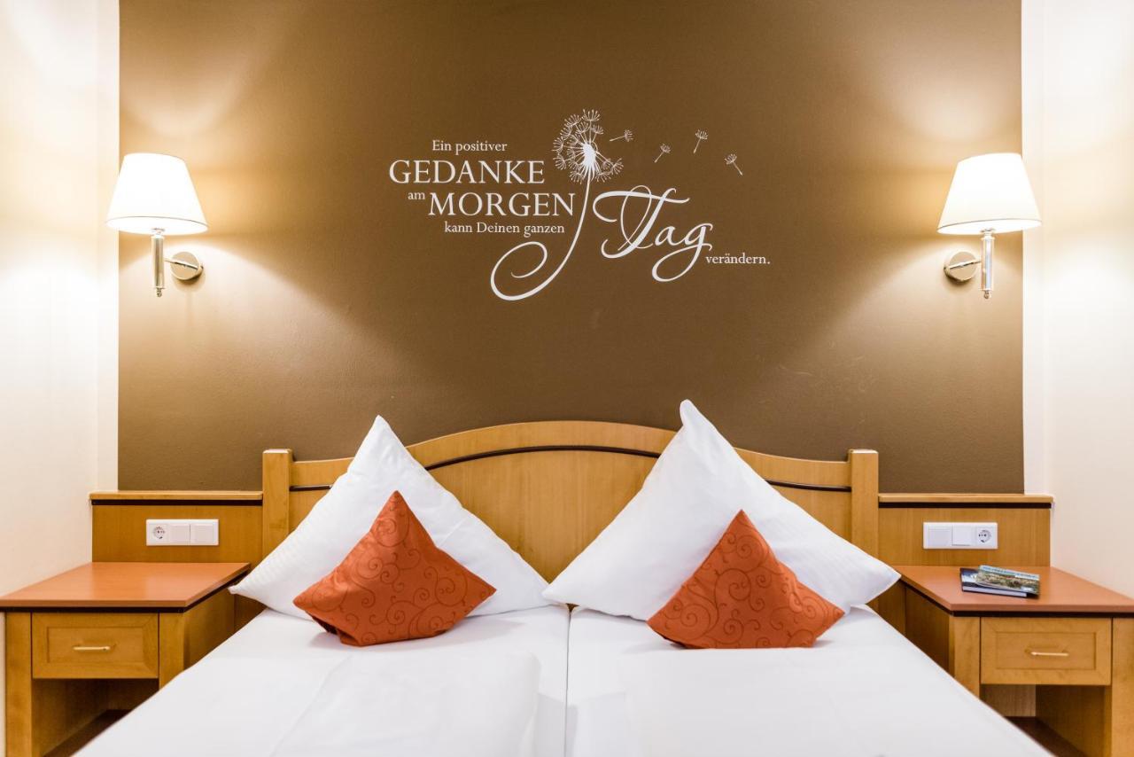 Akzent Hotel Bayerwald-Residenz Neukirchen  Esterno foto