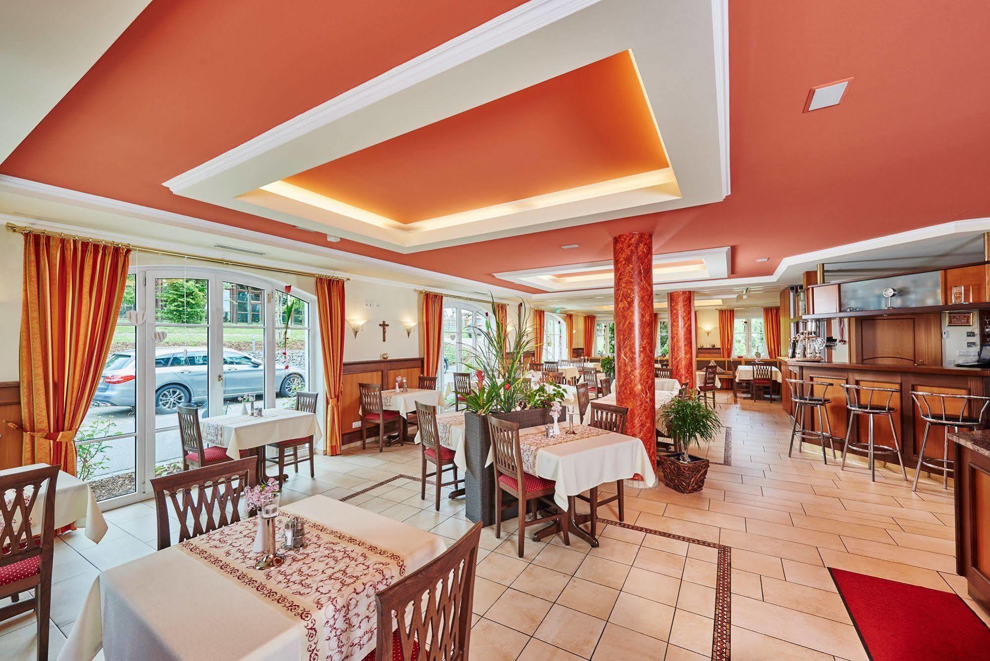 Akzent Hotel Bayerwald-Residenz Neukirchen  Esterno foto